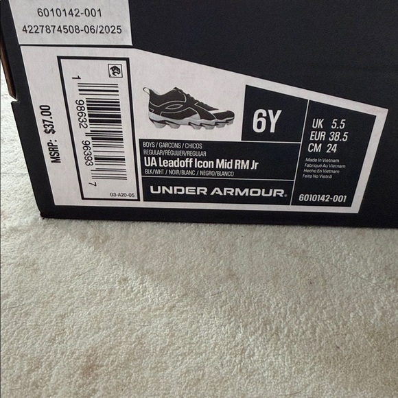 Under Armour Youth Leadoff Icon Mid Rm Jr Baseball Cleats Size 6Y Boys Girls - Picture 7 of 7